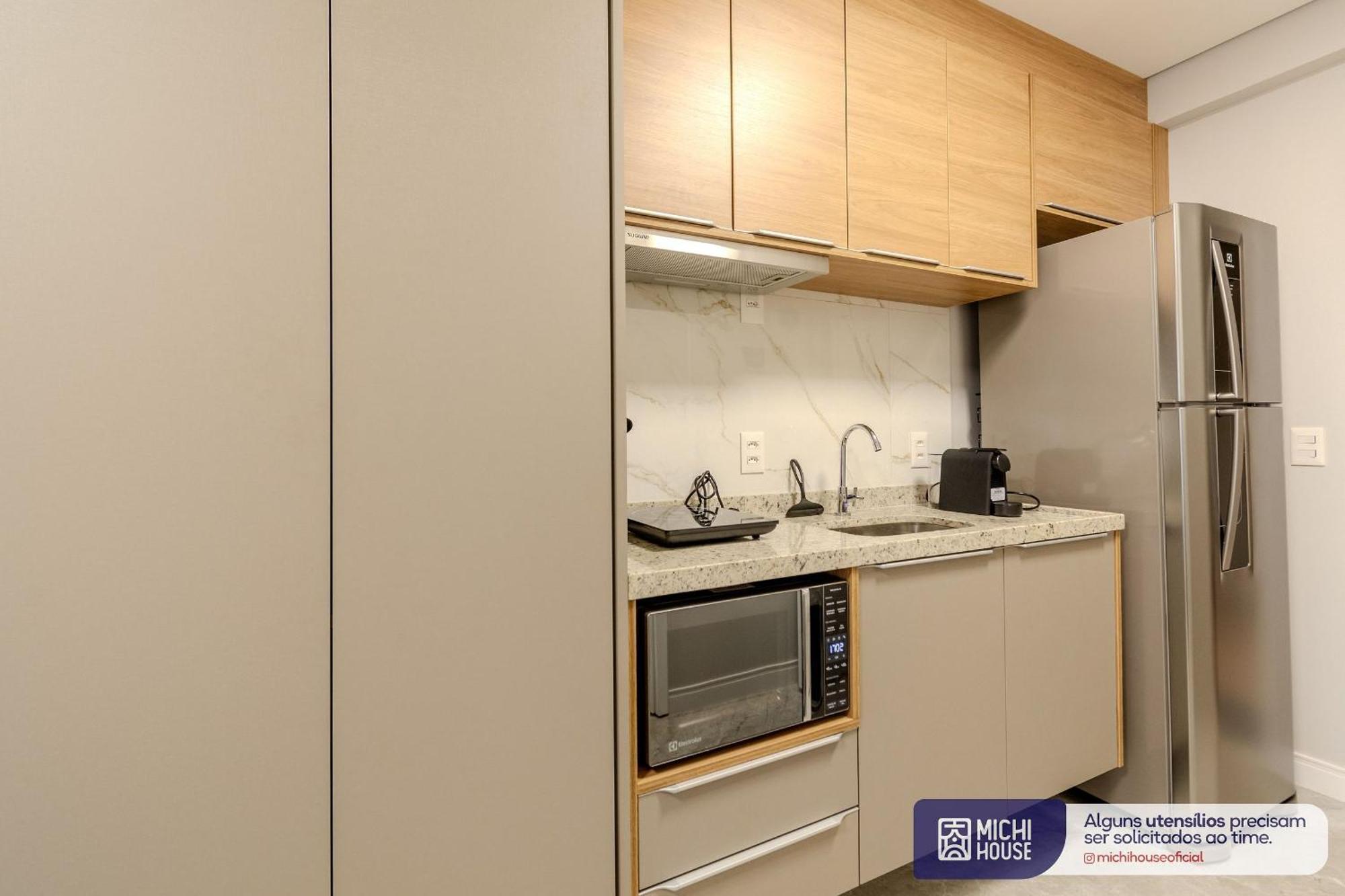 Apartamento Maravilhoso Studio Metro Paraiso Ac/wf *